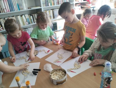  Wybierz 		Miłe Małe Czwartki - Pierwszy Dzień Wiosny